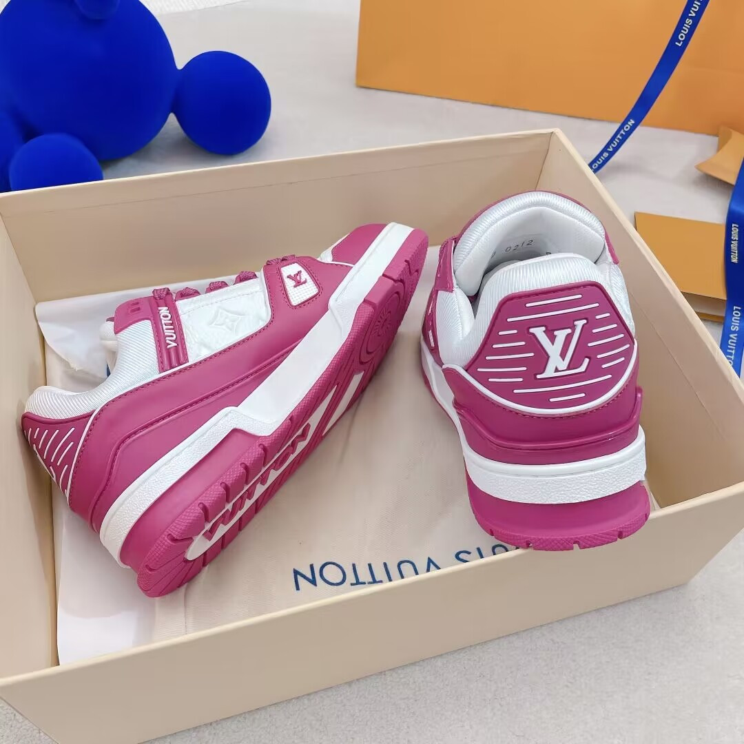 UA L0vis Vvtt0n LV Trainer Low White Fuchsia