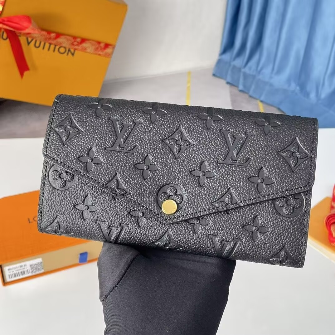 LV Sarah Wallet M82257 19x10.5x2cm