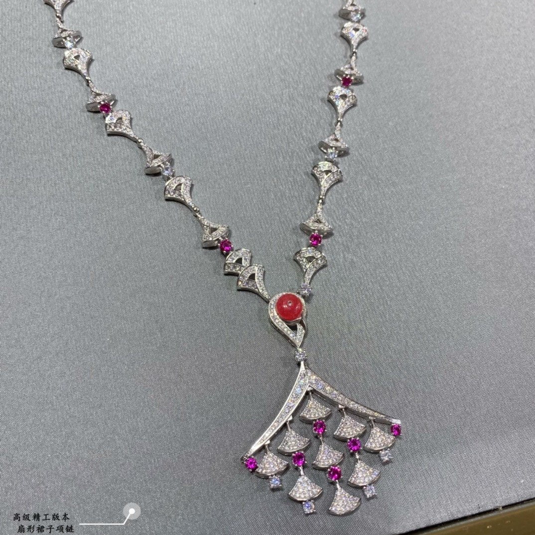 Bv1g*ai Multi-scalloped skirt Necklace(No refund or exchange)