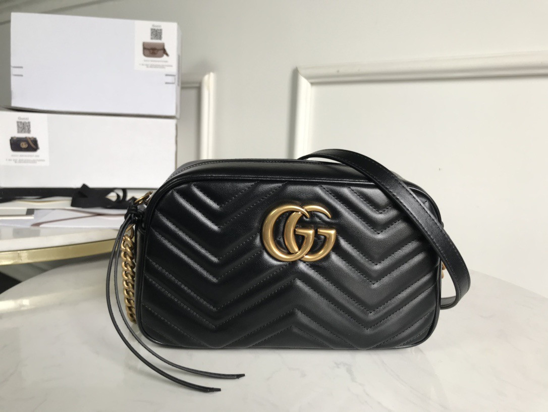 Gvc*1 GG Marmont small shoulder bag 24x12x7cm