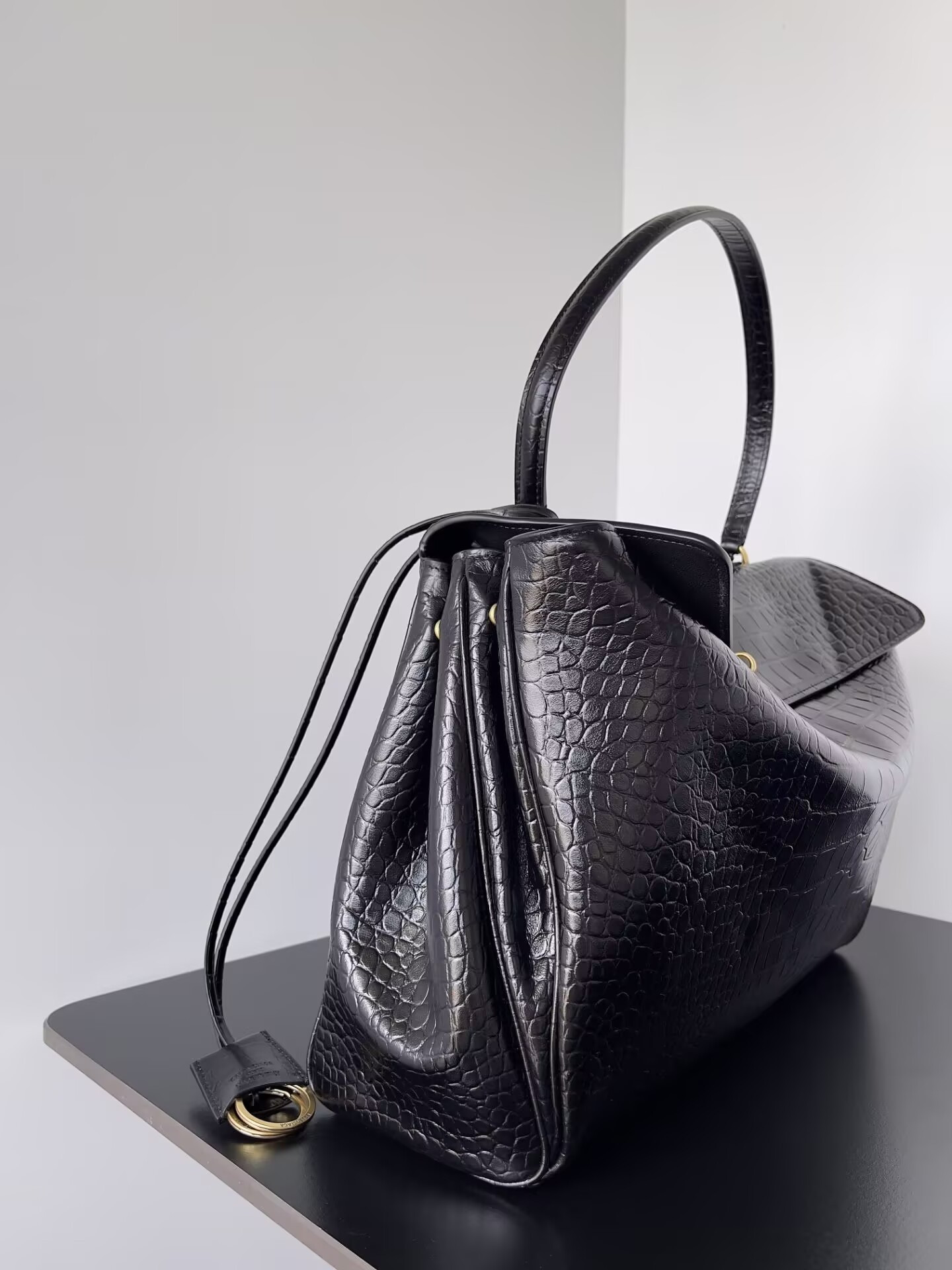 Ba1en*iaga Rodeo Large Croc-Embossed Top-Handle Bag 39.8x29.9x12.9cm