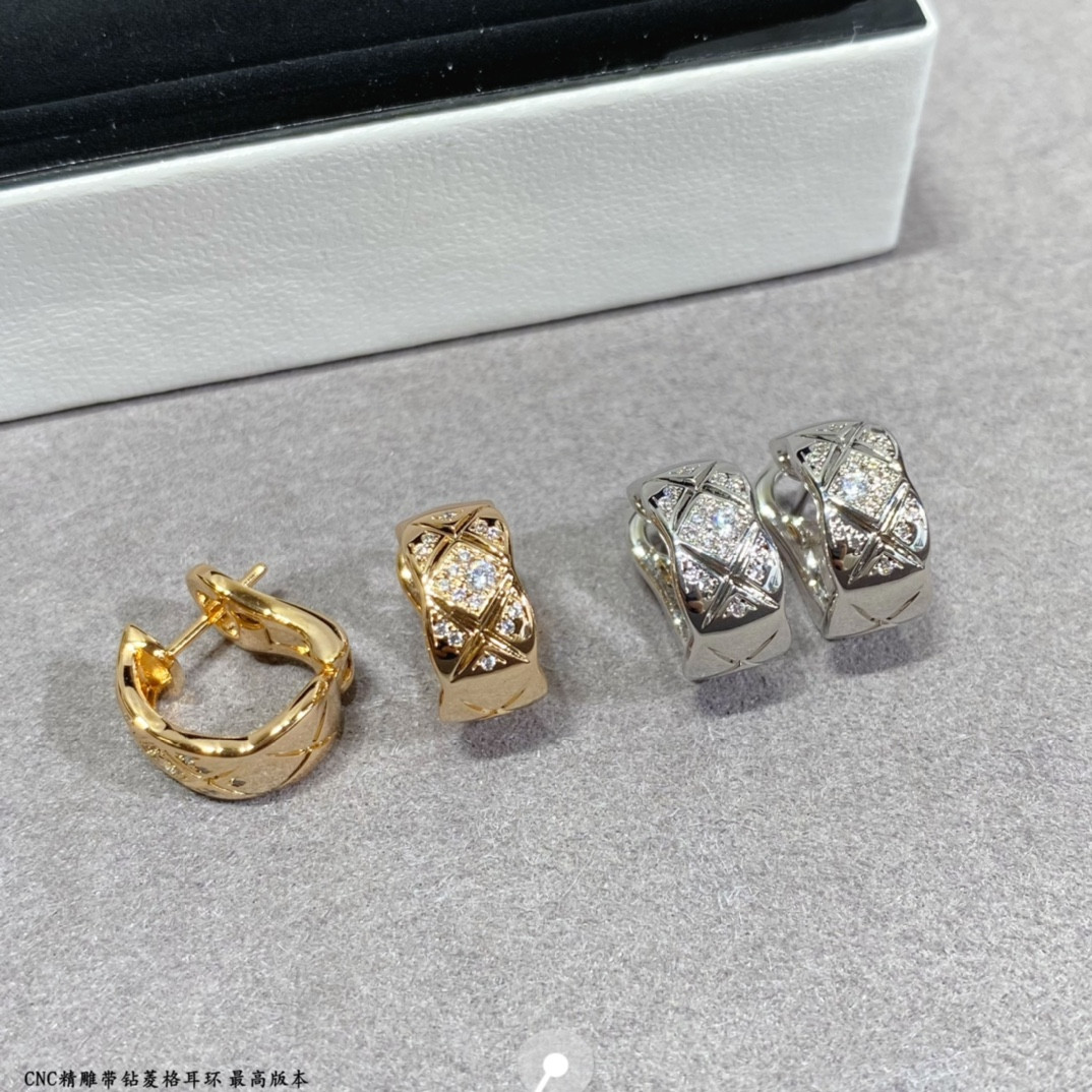 Ch**el Carved D1am0nd with D1am0nd Earrings