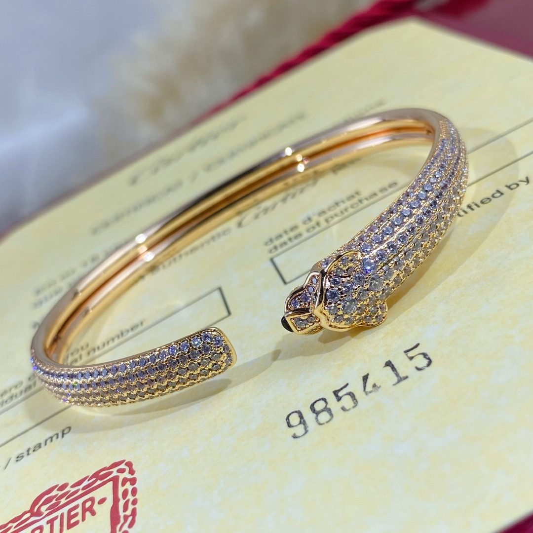 Ca*t1er Hand-set D1am0nd thin half D1am0nd leopard Bracelet