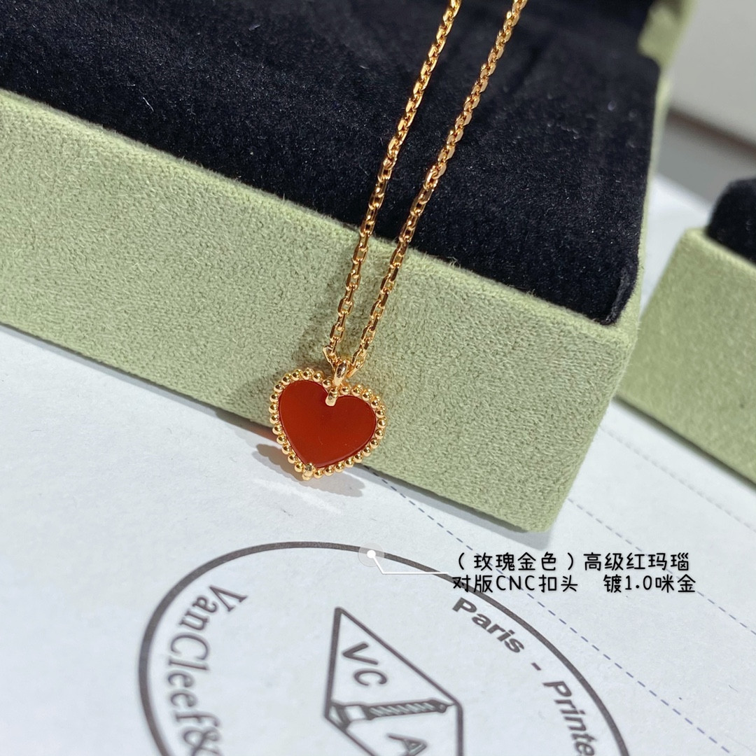 V*n Cl**f & Arpels Red Agate Heart-Shaped Love Necklace