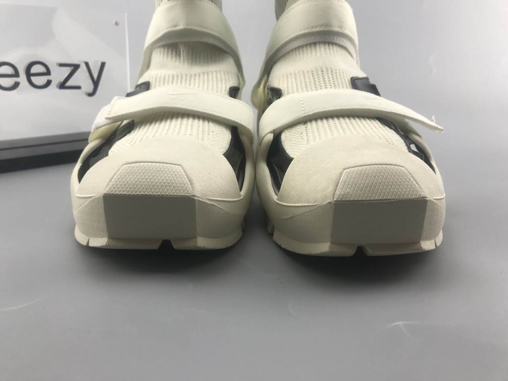 UA NIKE W FREE TR FLYKNIT 3 / MMW