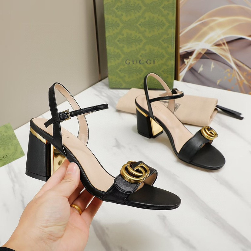 UA Gvc*1 MID-HEEL SANDAL