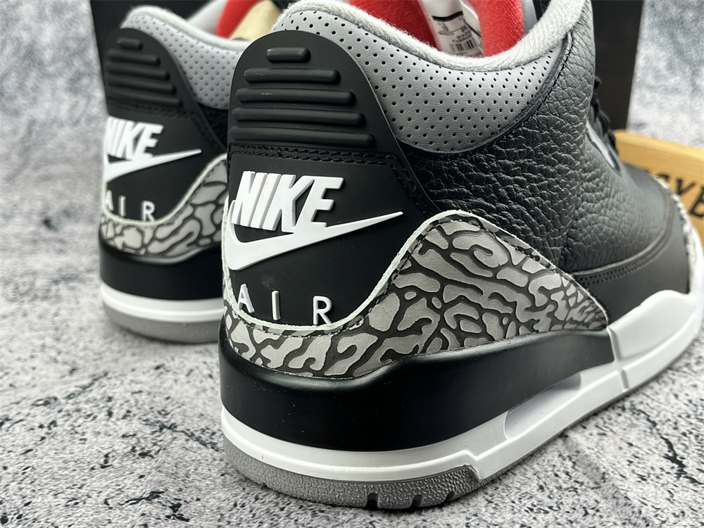 UA AIR JORDAN 3 RETRO OG 