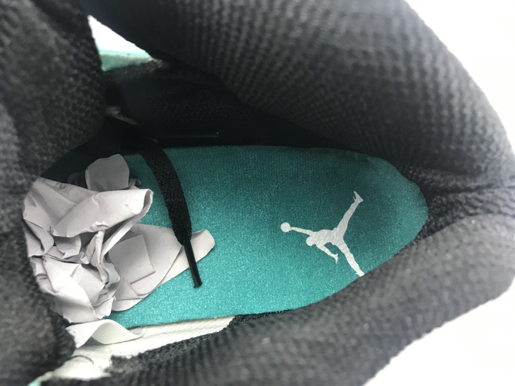 UA AIR JORDAN 5 RETRO ISLAND GREEN