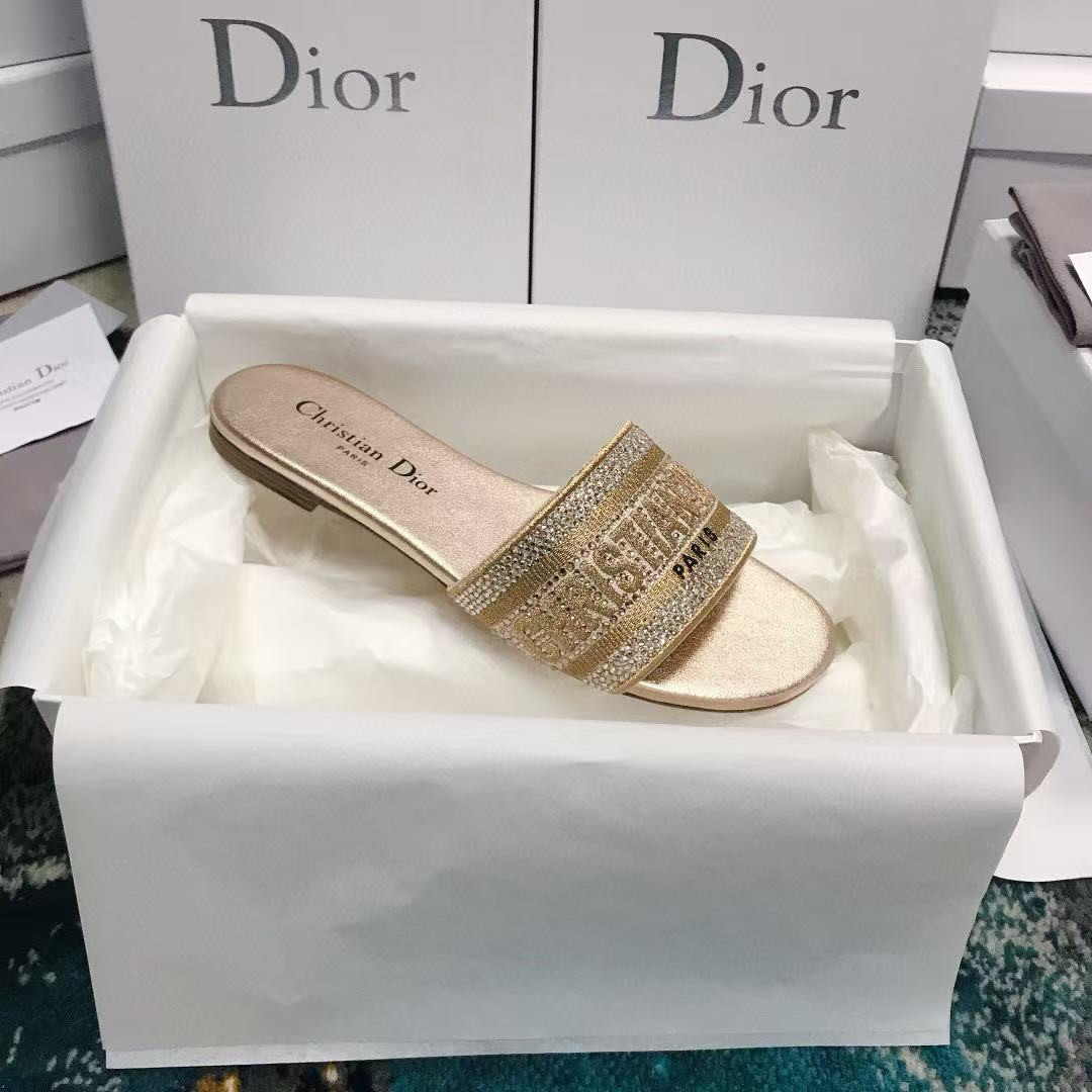 UA D10r Dway Slide