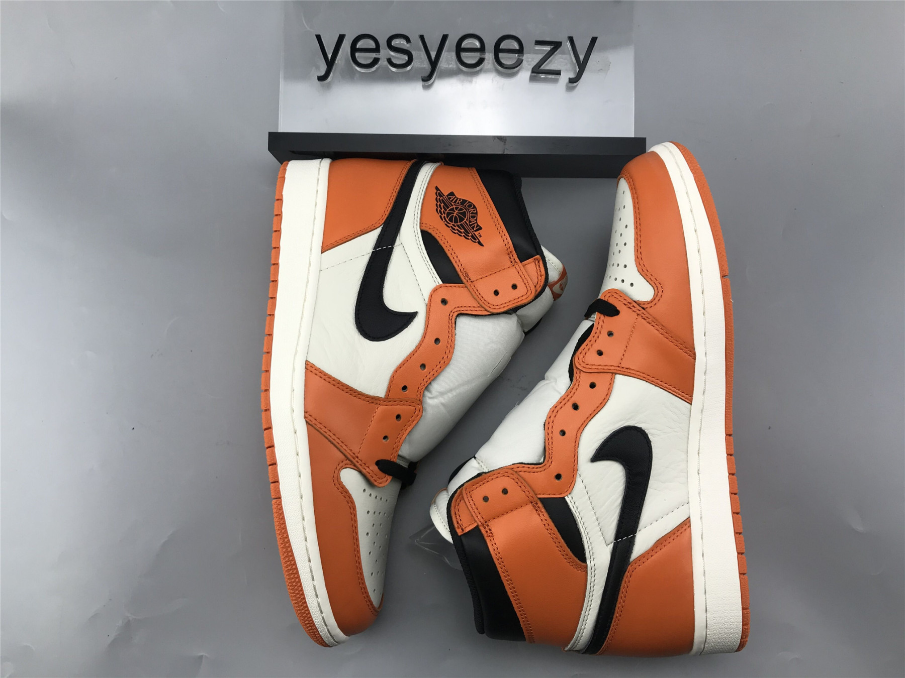 UA AIR JORDAN 1 RETRO HIGH OG "SHATTERED BACKBOARD AWAY"