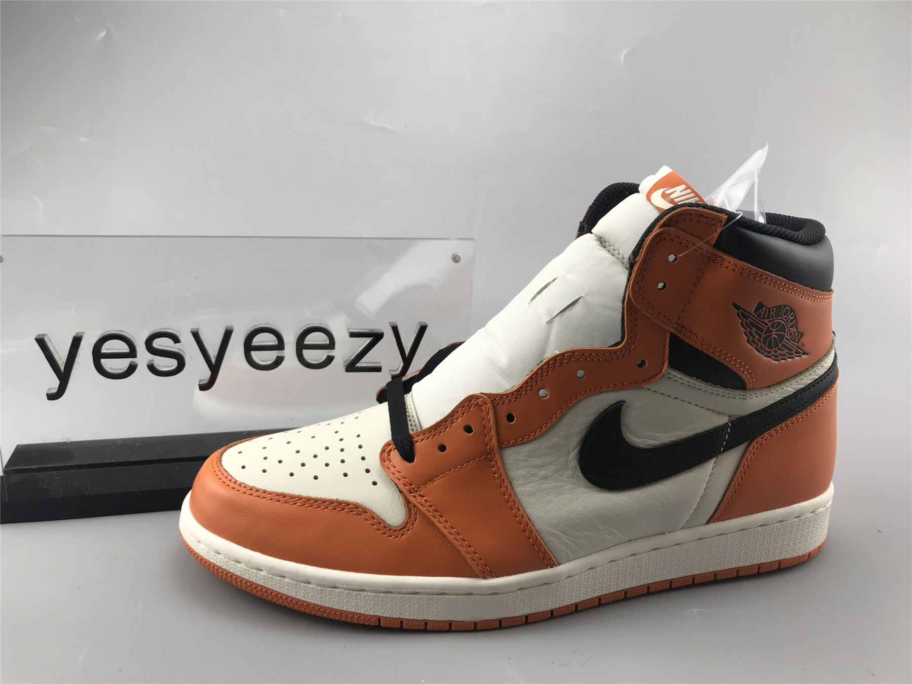 UA AIR JORDAN 1 RETRO HIGH OG "SHATTERED BACKBOARD AWAY"