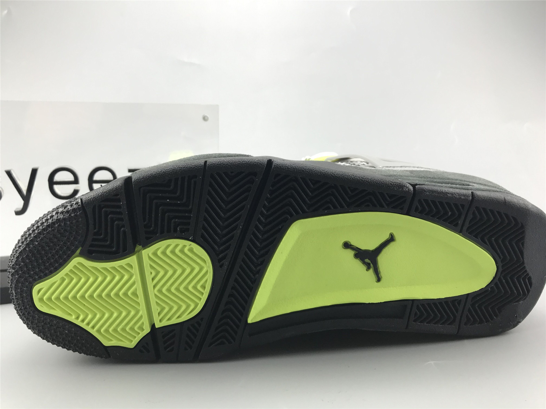 UA AIR JORDAN 4 RETRO LE "NEON 95"
