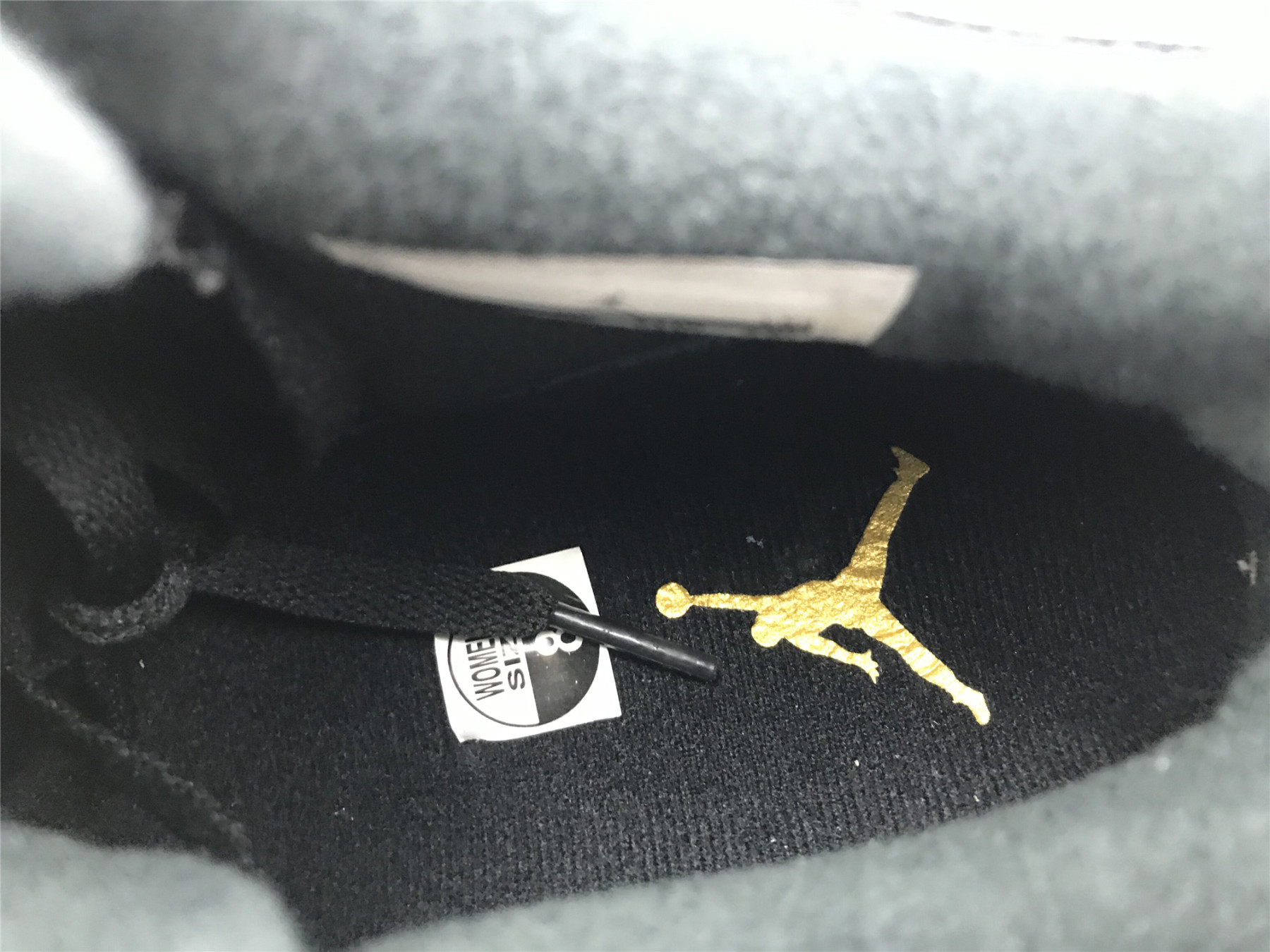 UA AIR JORDAN 4 RETRO "ROYALTY"