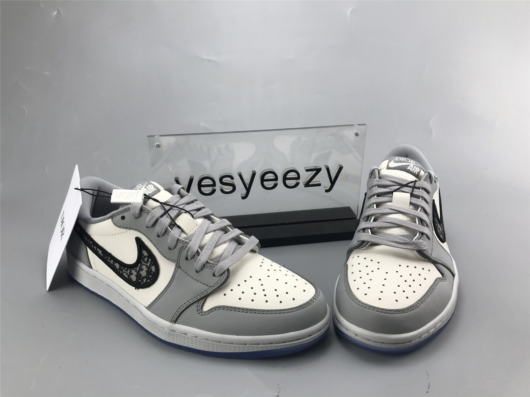 UPDATED TOP UA AIR JORDAN 1 RETRO LOW X DR