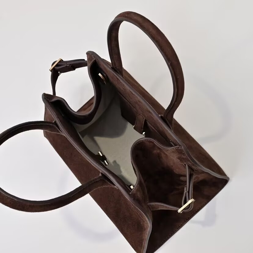 The R0w MARGAUX 10 26x17.5x21cm