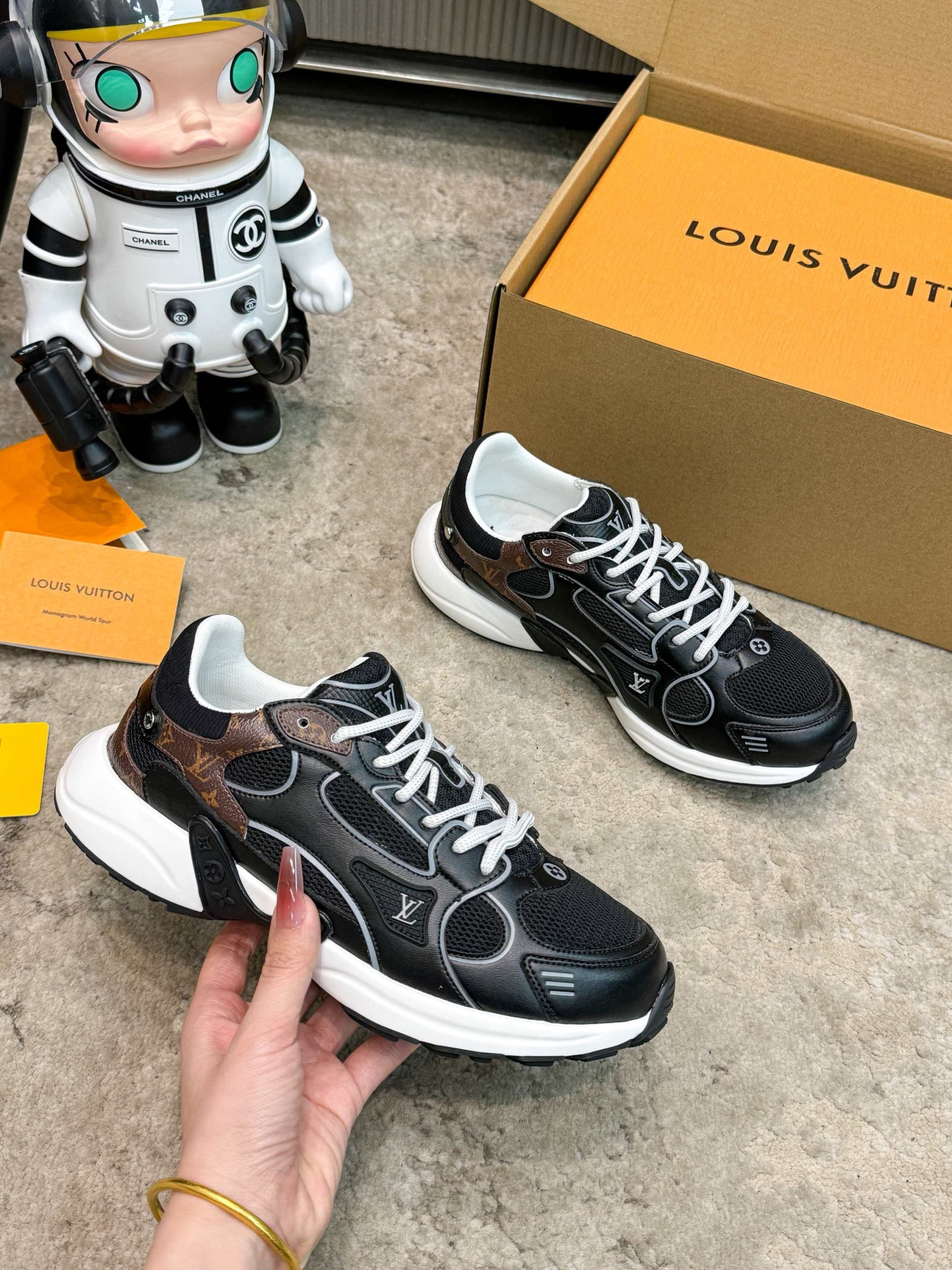 UA LV Olympia Sneakers