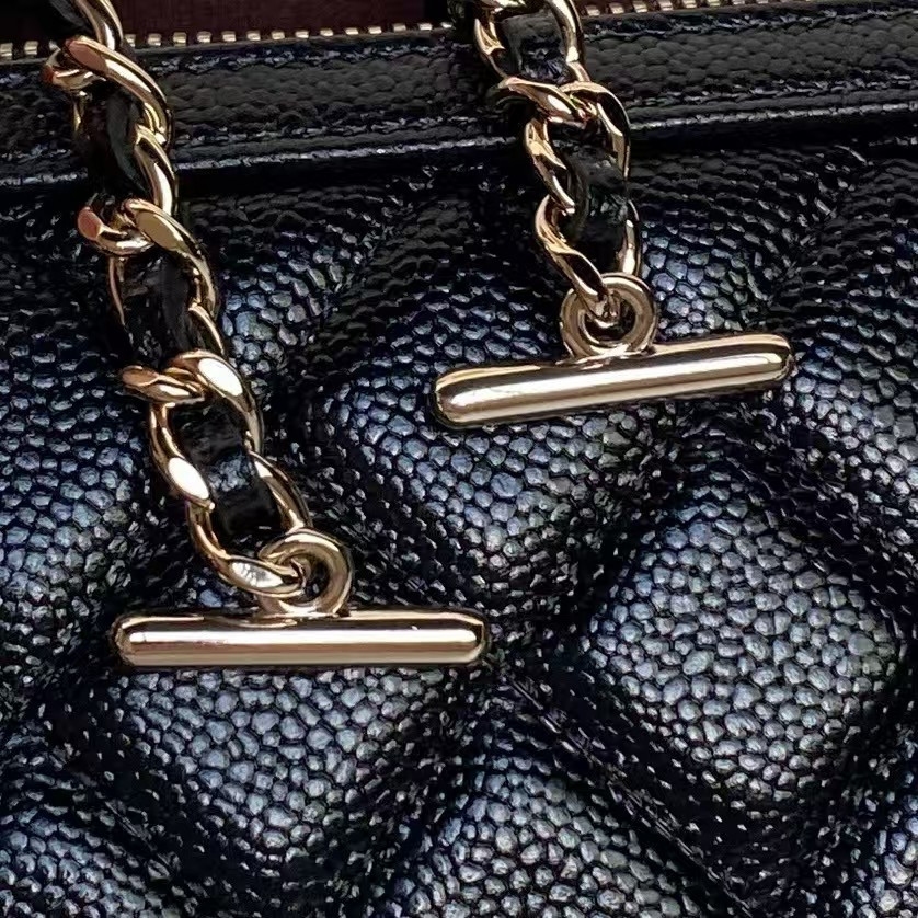 Ch**el 25P Caviar Microchip Ap4515 11.5×18.5×11cm