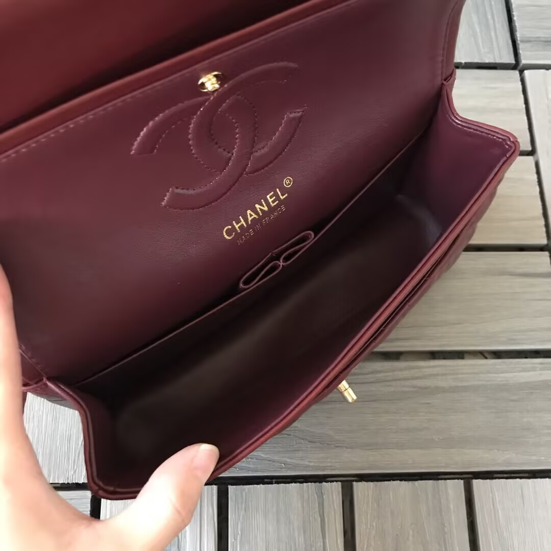 Ch**el CLASSIC 11.12 HANDBAG  Lambskin &Brown Metal Burqundy 15.5 x 25.5 x 6.5 cm