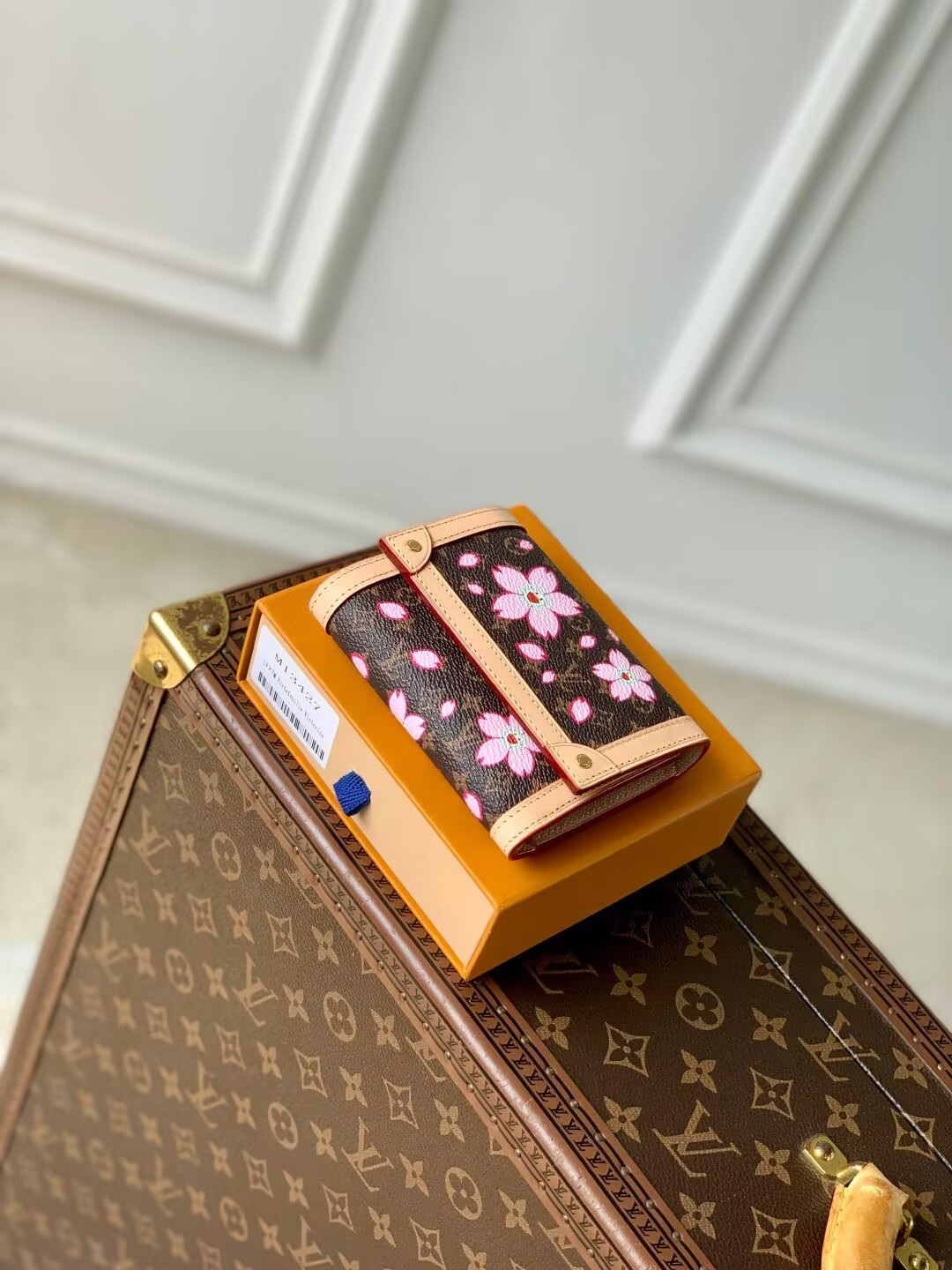 LV × TM Portefeuille Victorine M13427 12 x 9.5 x 2.5 cm