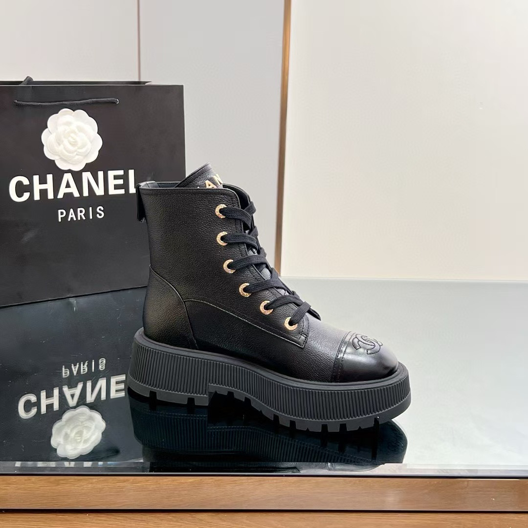 UA Ch**el Boots