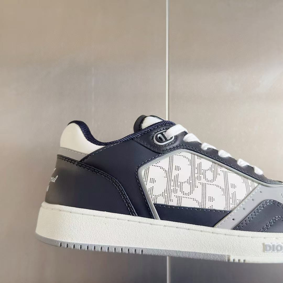 UA D10r B27 Sneaker