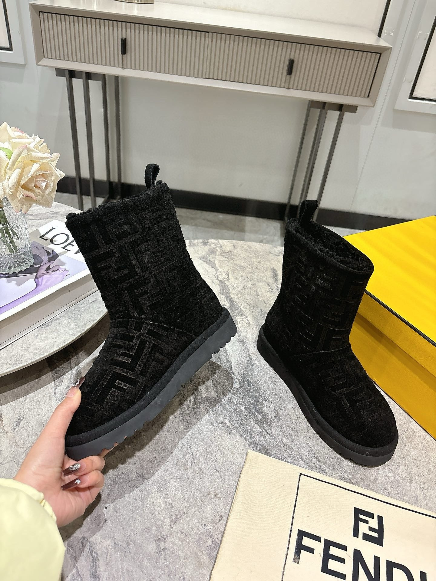 UA F**di Apres Chic FF Low Boots