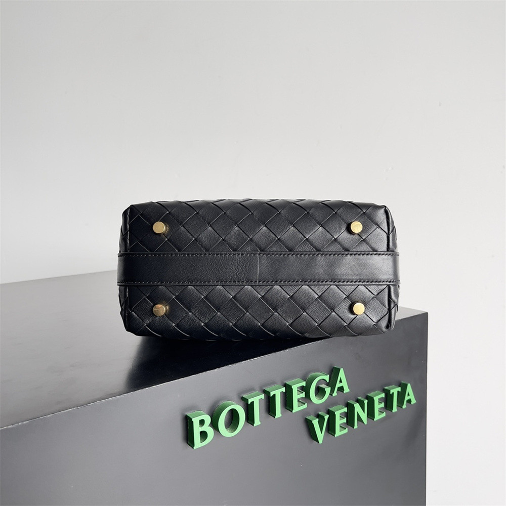 B0tt*ga Ven*ta Mini Wallace 22x13x9cm