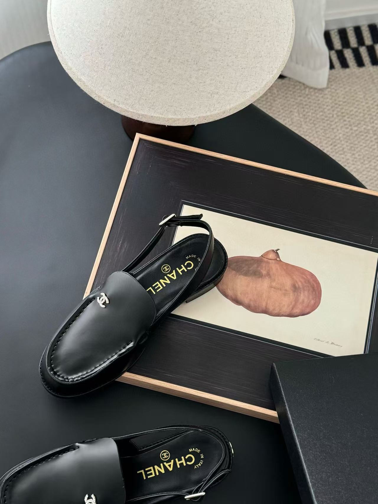UA Ch**el shoes