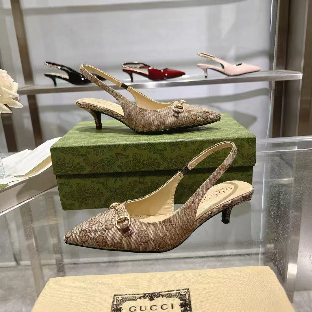 UA Gvc*1 HORSEBIT SLINGBACK PUMP LOW HEEL