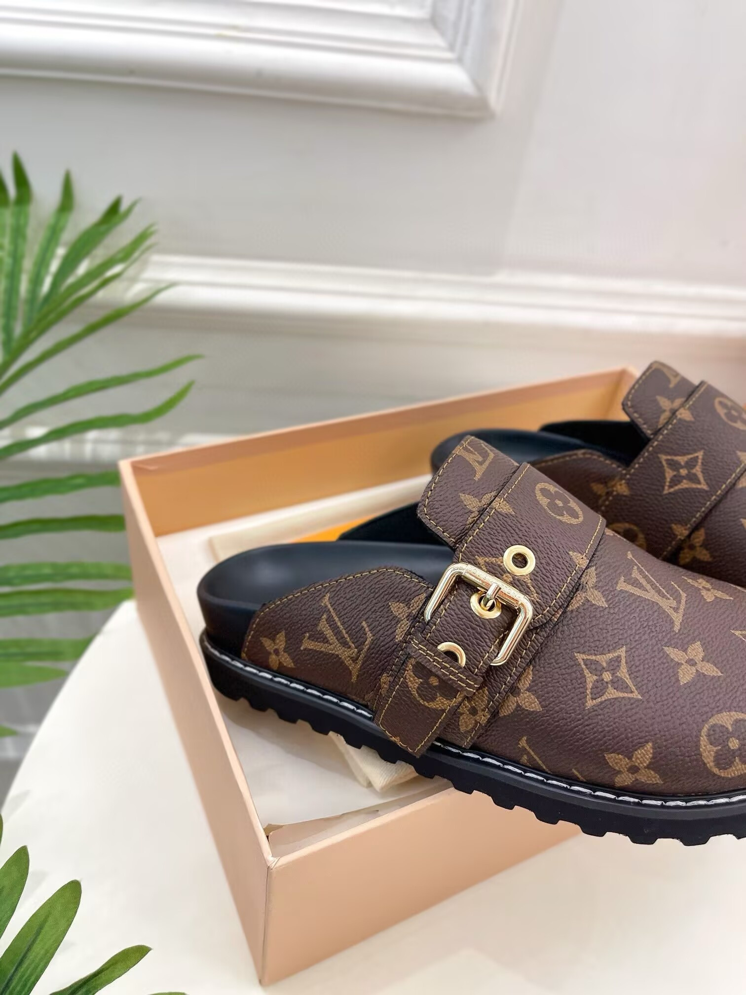 UA LV Cosy Flat Comfort Clogs