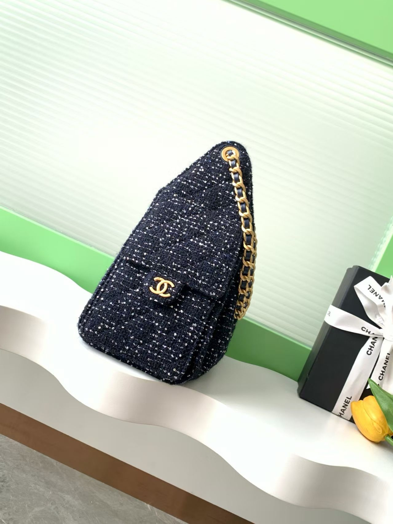 Ch**el 25 Bucket Tweed Bag 26x30x14cm