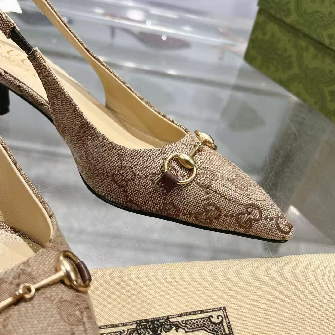 UA Gvc*1 HORSEBIT SLINGBACK PUMP LOW HEEL