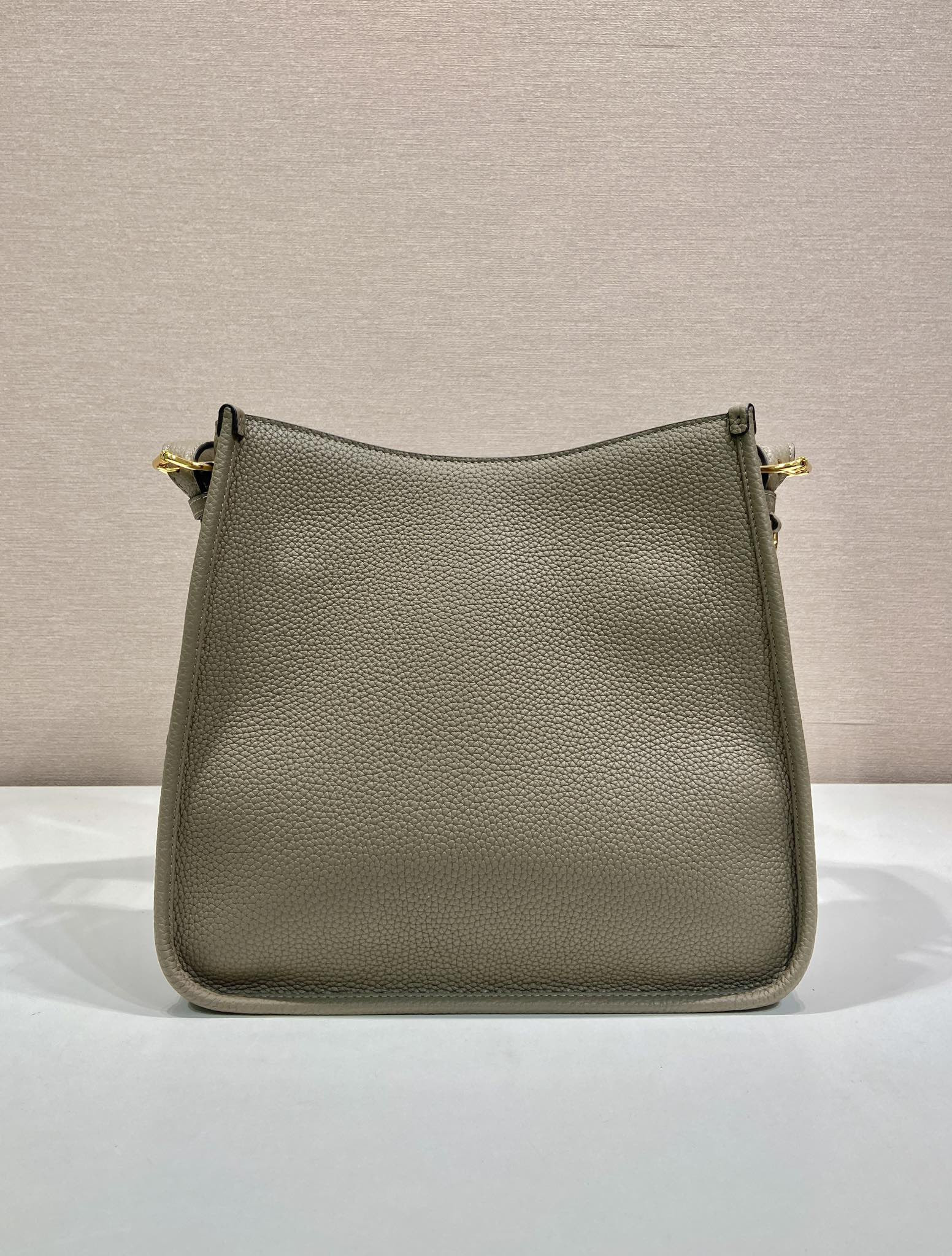 Pra*a Leather Shoulder Bag 30x28x12cm