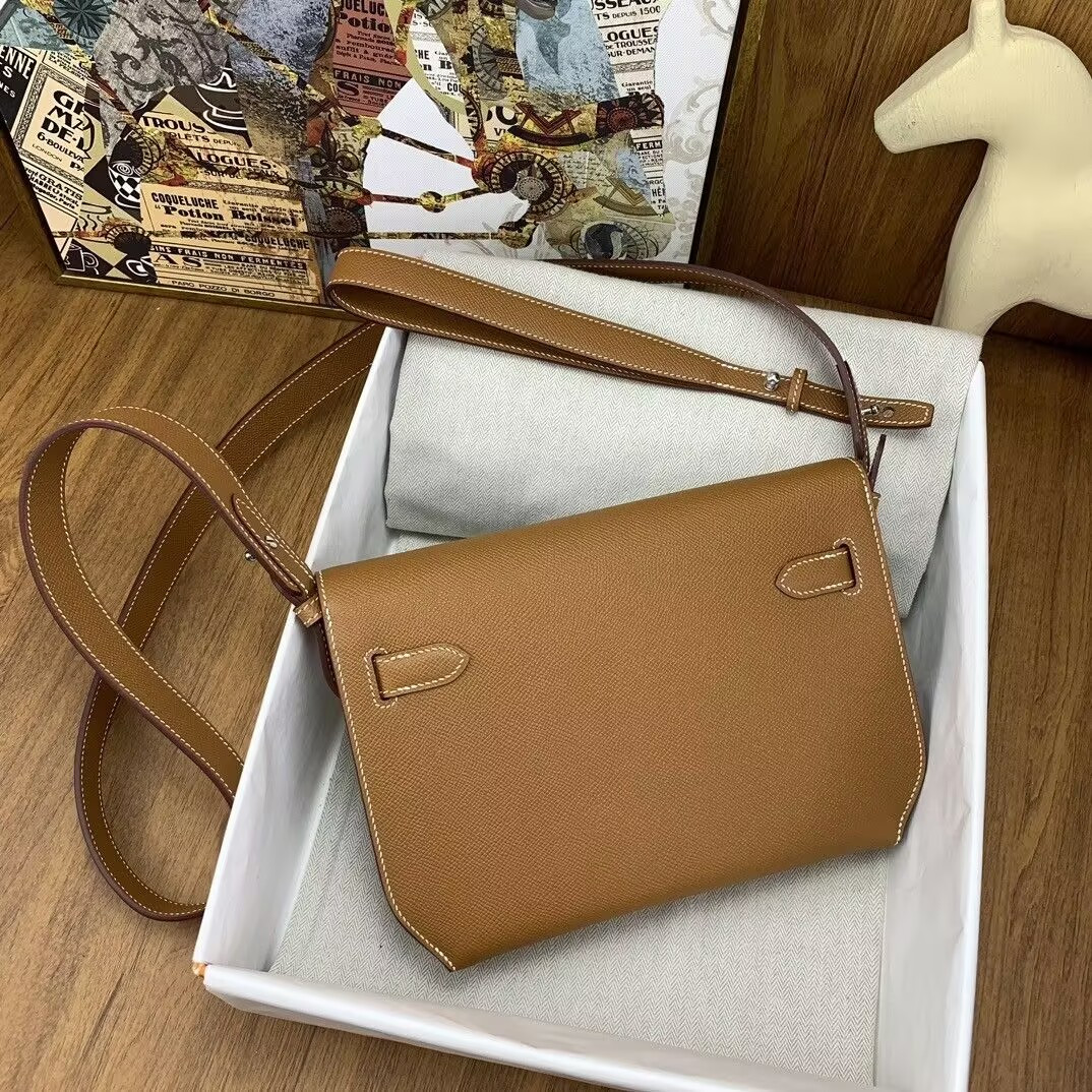 H**me5 Kelly Depeches epsom 25cm