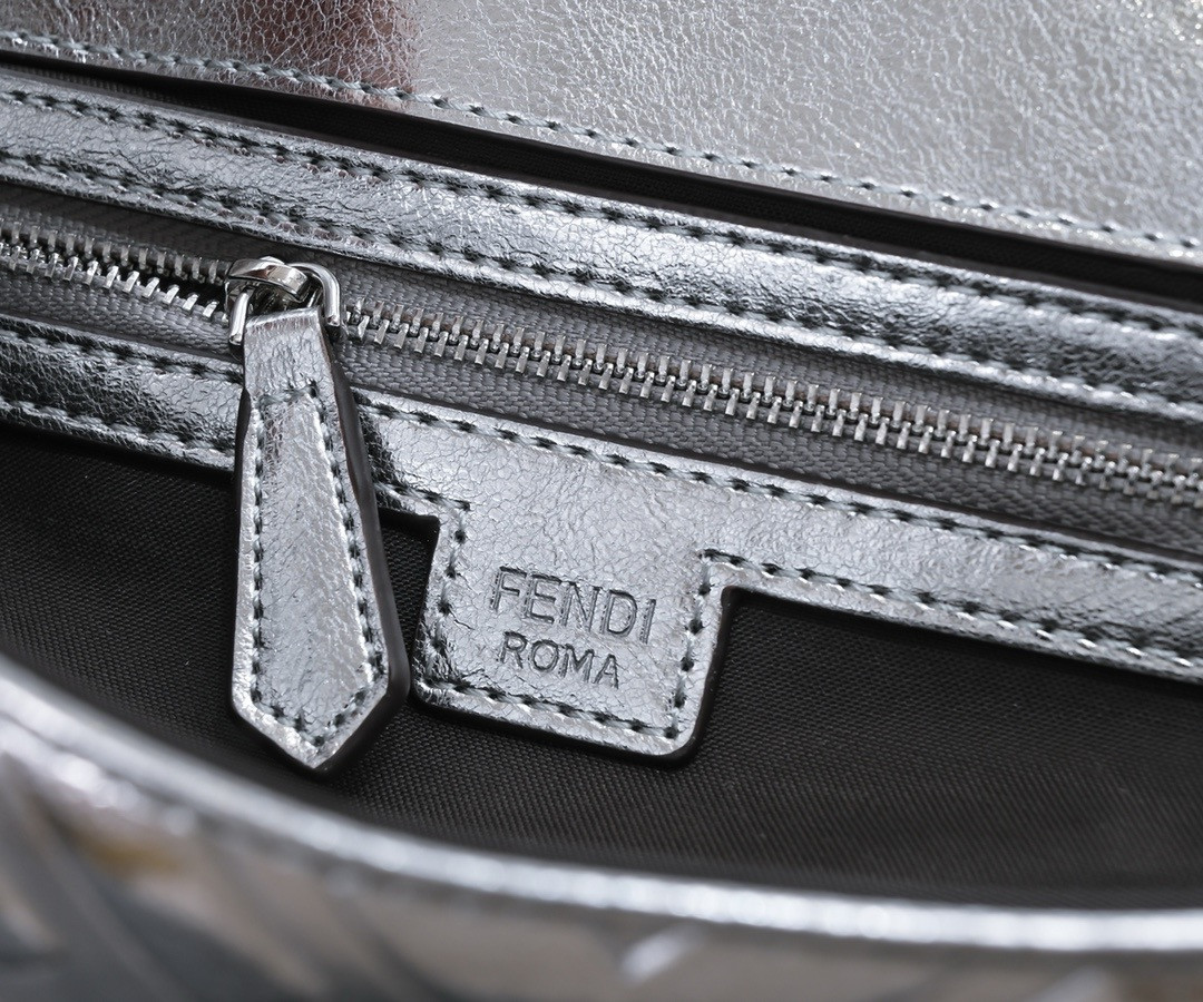 F**di Baguette Phone Pouch Craquelé silver leather pouch 26x6x15cm