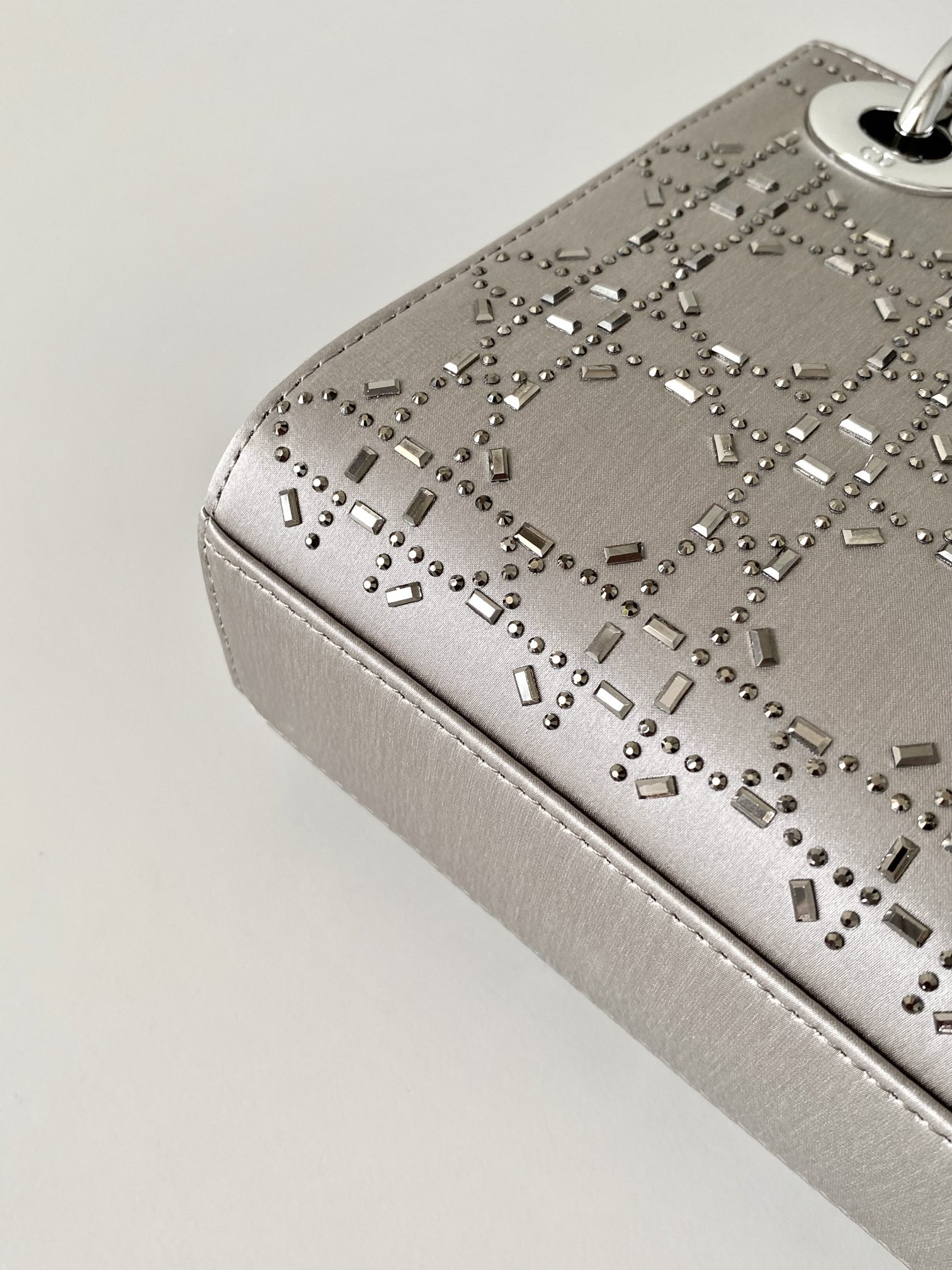 MINI LADY D10r BAG GRAY 6.5 X 6 X 3 INCHES