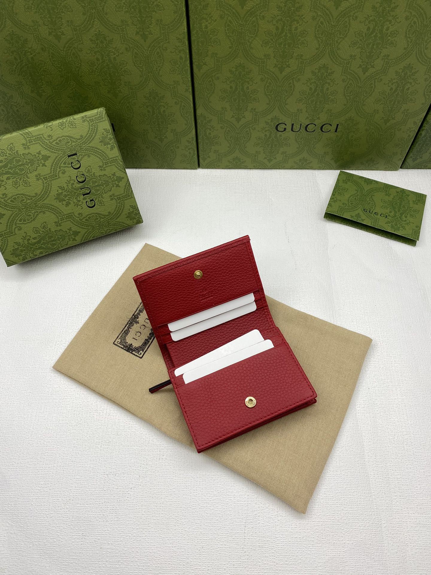 Gvc*1 HUHU card wallet 11x8.5x3cm