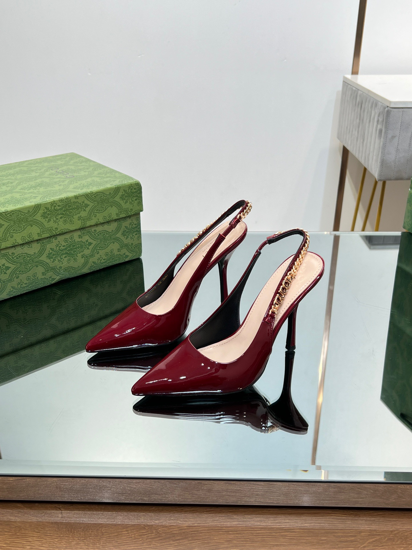 Gvc*1 SIGNORIA SLINGBACK PUMP