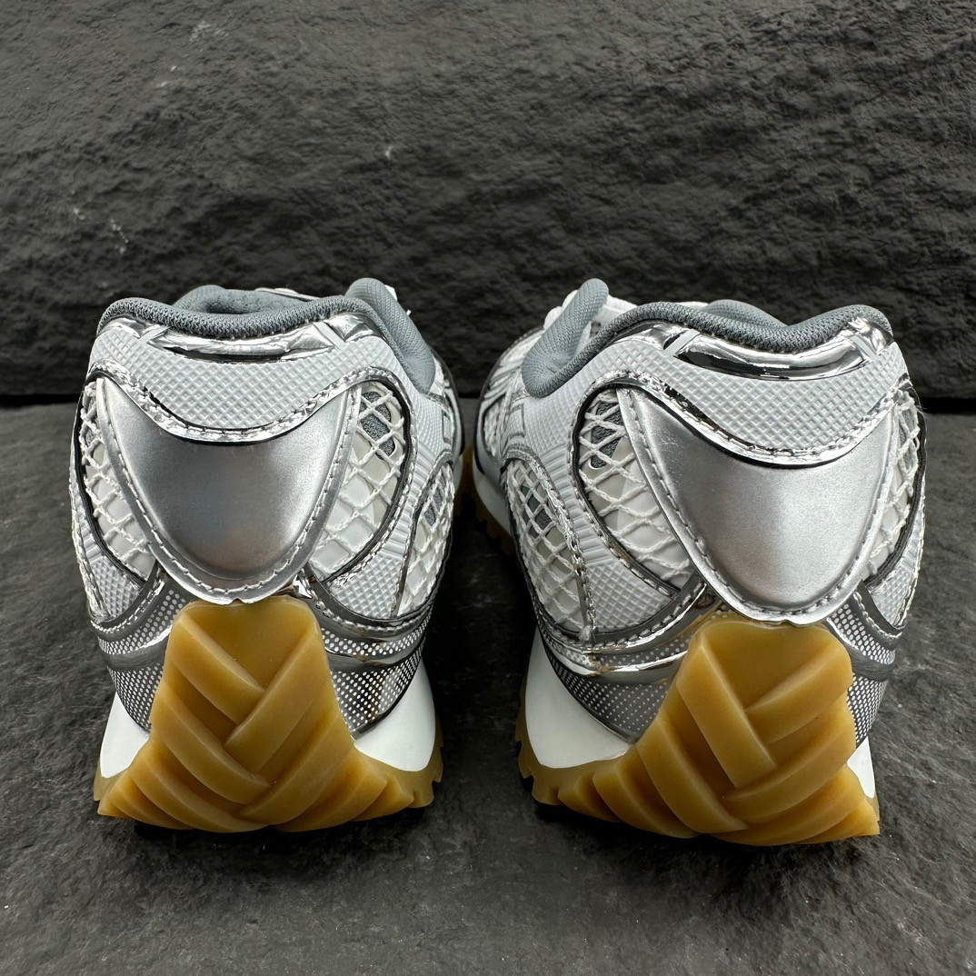 UA B0tt*ga Ven*ta Orbit Sneaker