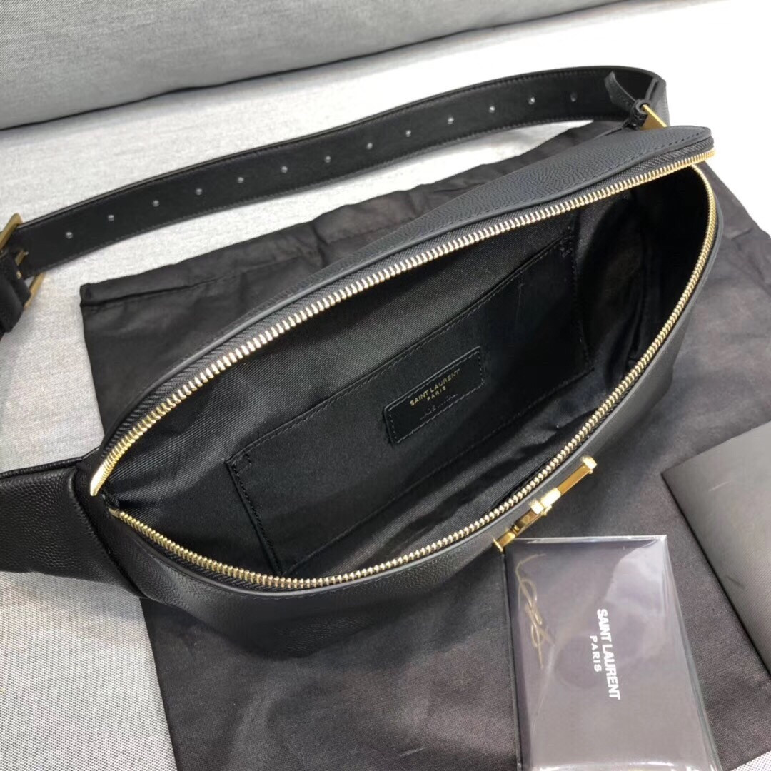 Y51 CASSANDRE CLASSIC belt bag in grain de poudre embossed leather 25 x 14 x 3.5 cm
