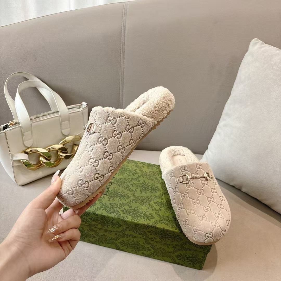 UA Gvc*1 Cotton Slippers