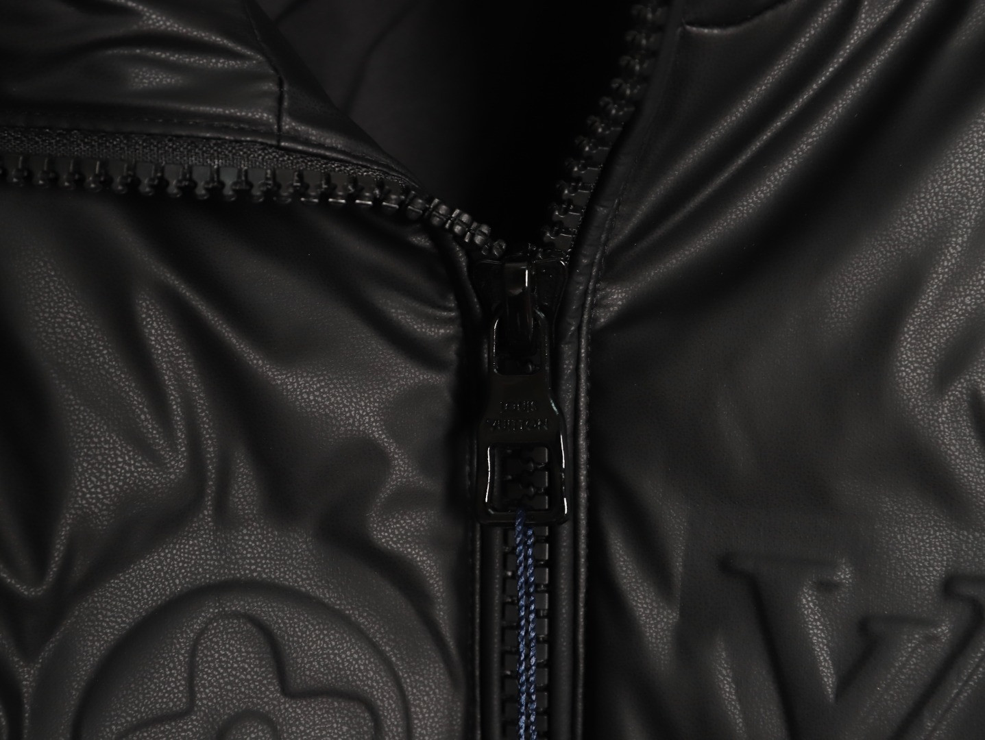 L0vis Vvtt0n Short Puffer jacket
