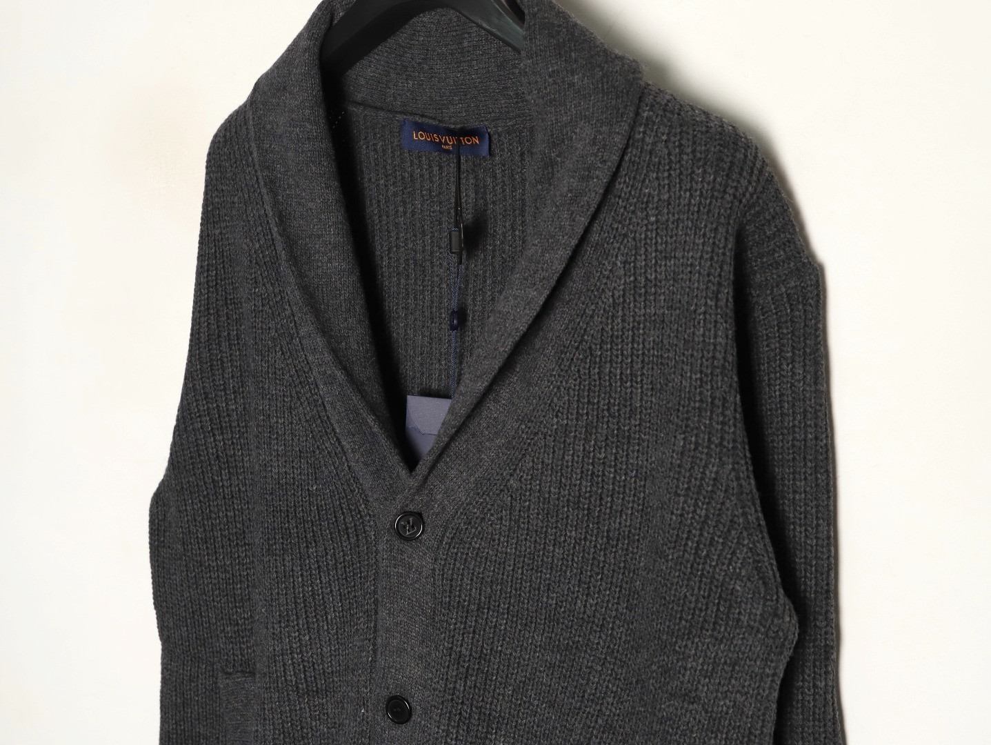 L0vis Vvtt0n LV 24FW Cardigan Sweaters