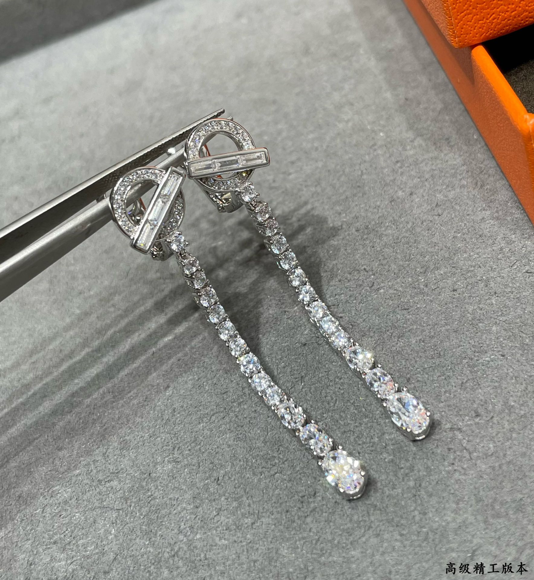 H**me5 OT Fully D1am0nd-Encrusted Earrings