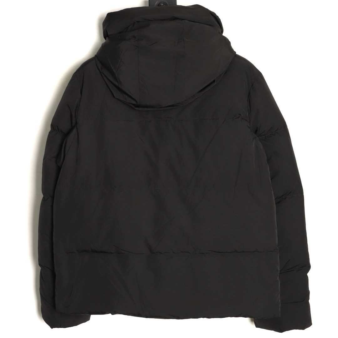 Can*a G00se Short Puffer jacket