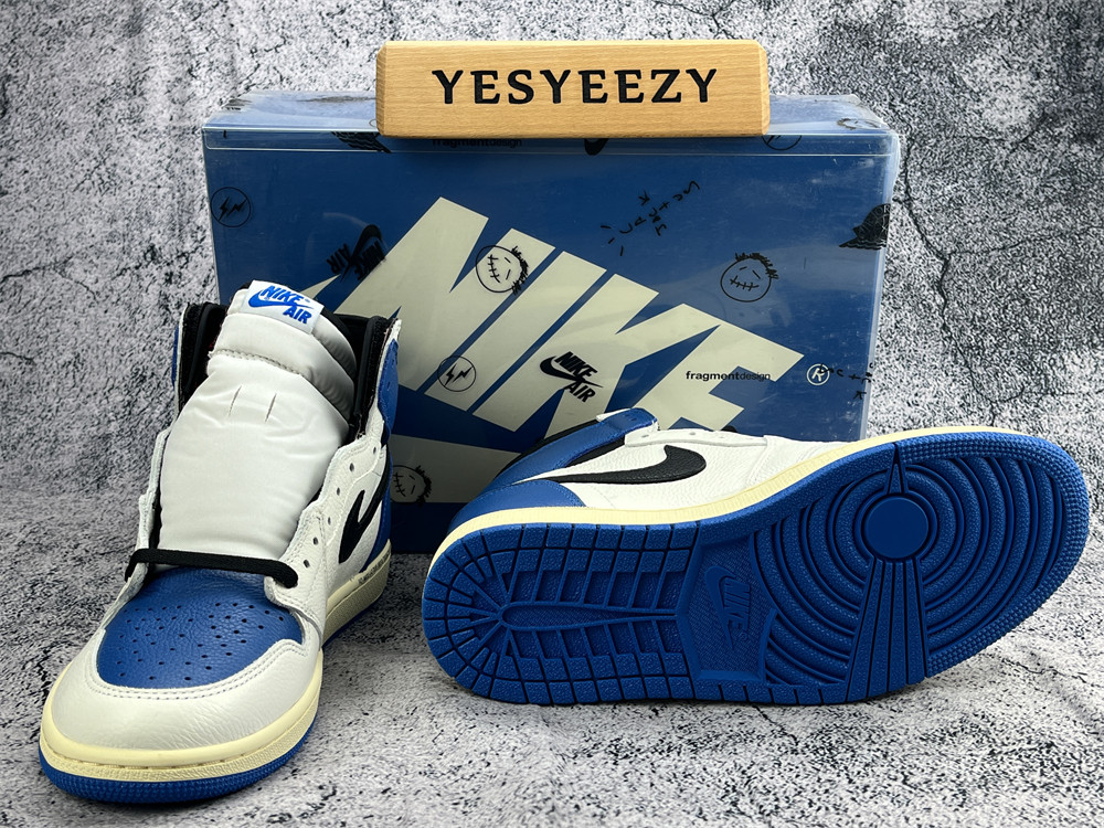 UA FRAGMENT DESIGN X TRAVIS SCOTT X AIR JORDAN 1 RETRO HIGH