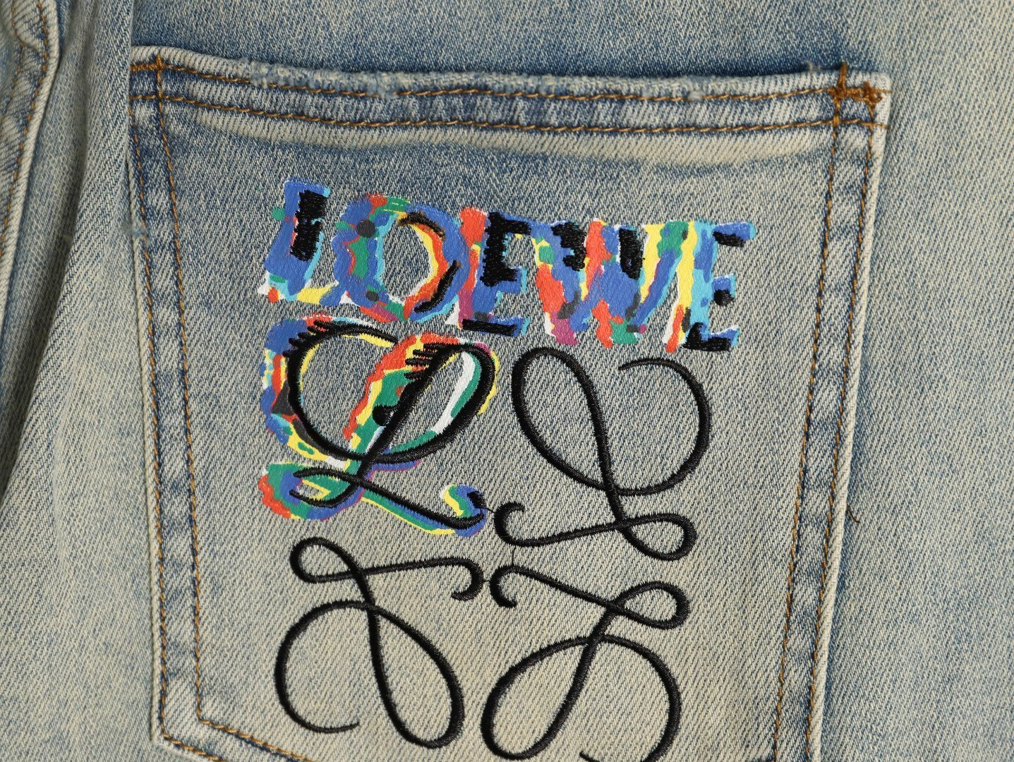L0ew* Jeans