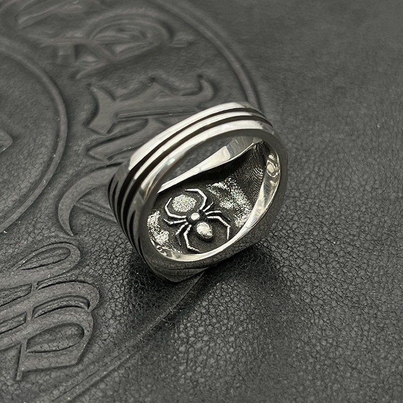 Ch*0me He**ts Star Ring
