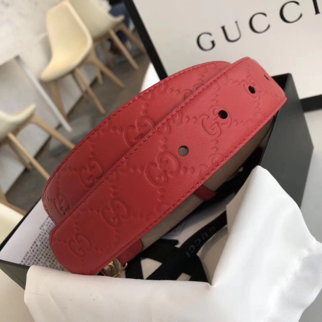 Red Gvc*1 Signature Leather Women Belt