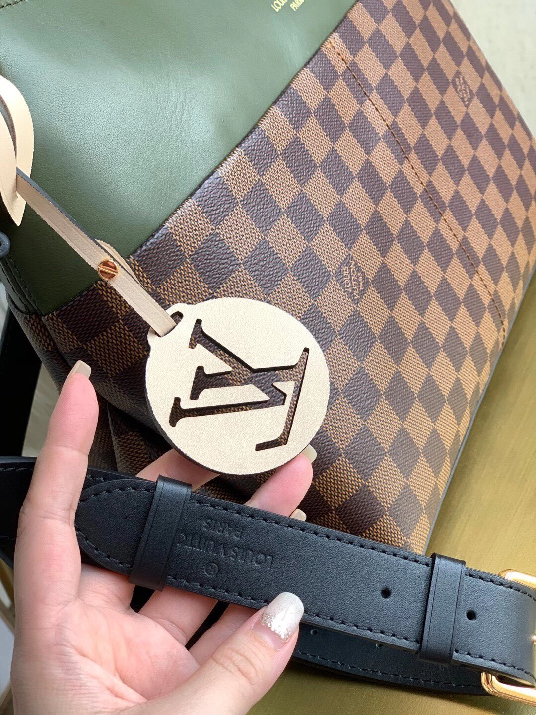 LV MAIDA N40366